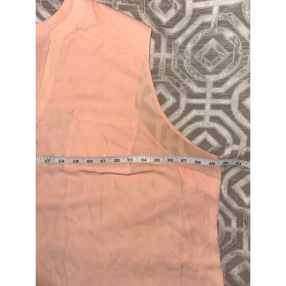 Torrid Women’s Plus Size 4 Sleeveless Blouse Top Pale Pink Soft Lightweight - Picture 3 of 6